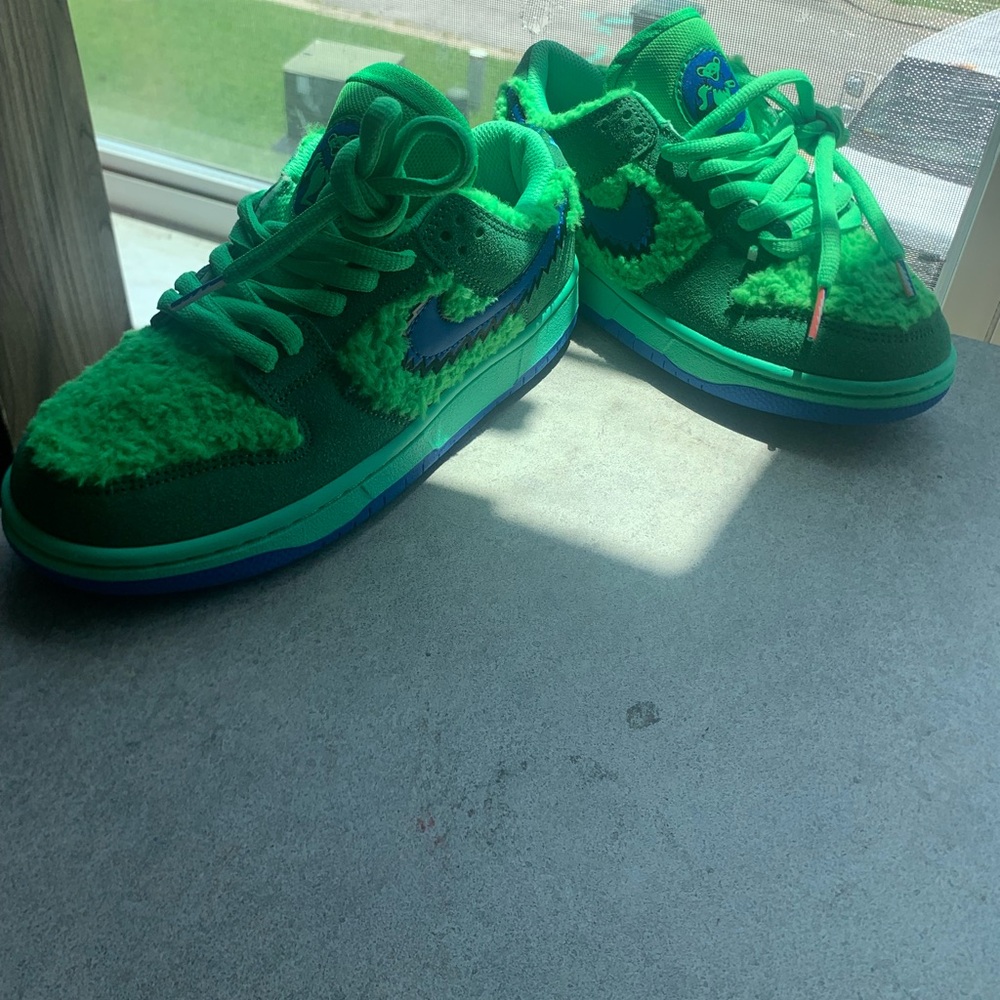 Nike dunks : greatful dead